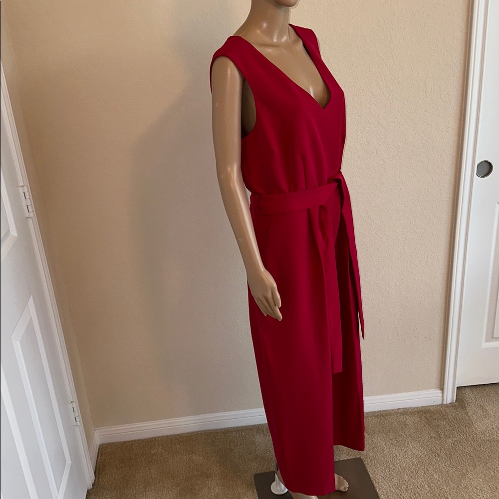NWT Vince Camuto Vibrant Red V-Neck Jumpsuit Size 14 - Picture 2 of 16